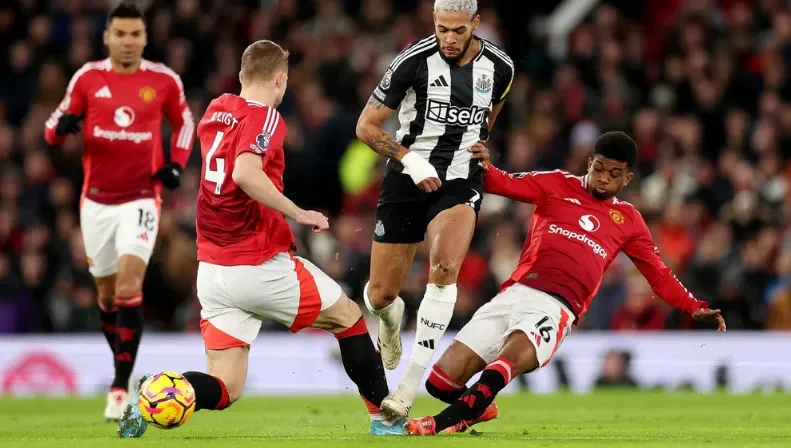 Soi kèo Manchester United vs Newcastle