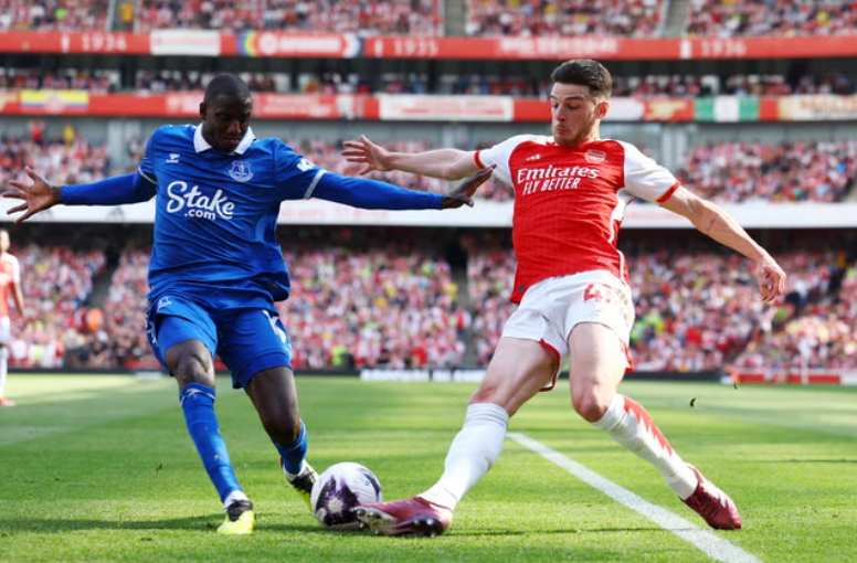 Soi kèo Arsenal vs Everton, soi kèo